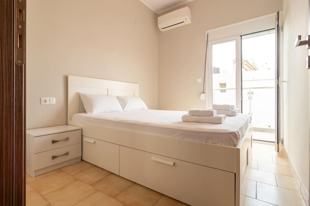 Theros Apartment Palaiochora Ngoại thất bức ảnh