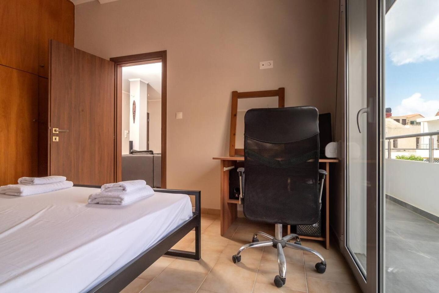 Theros Apartment Palaiochora Ngoại thất bức ảnh